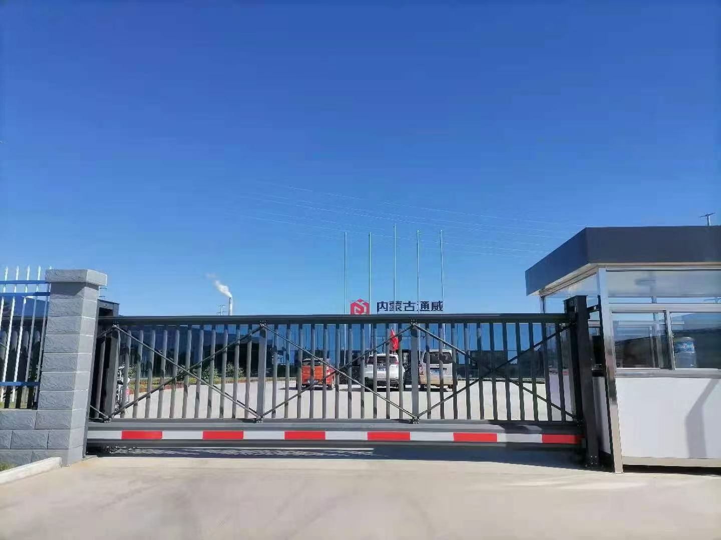 【英龍智能】懸浮門(mén) 安全與空間利用的完美結(jié)合