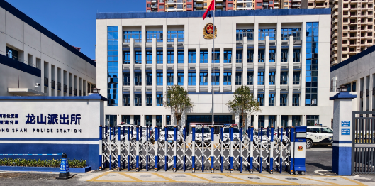 英龍智能電動伸縮門星越 2268-D1 進駐惠州市龍山派出所